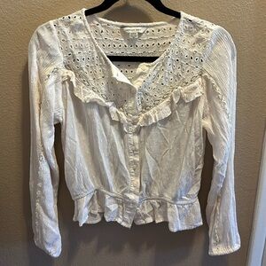 American Eagle embroidered top size Small